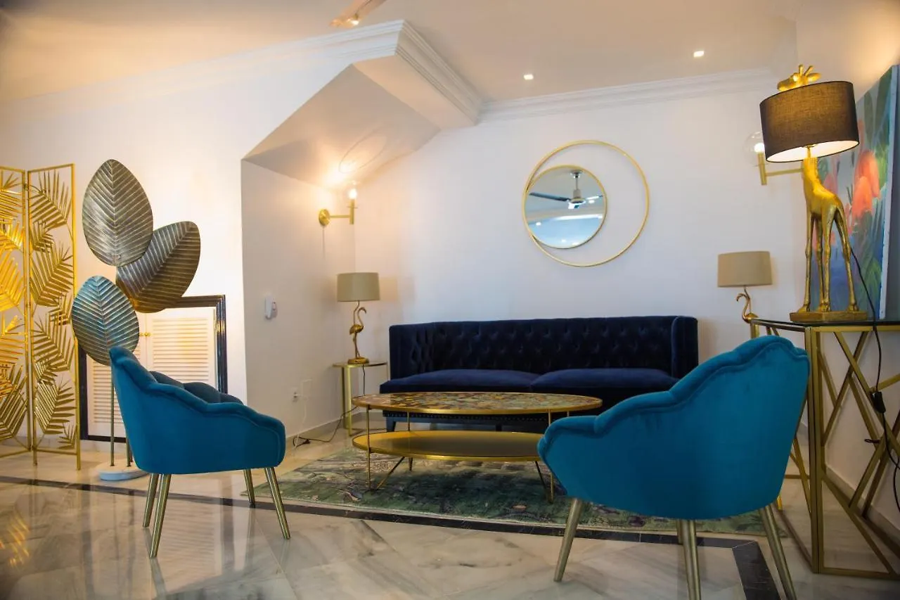 Suites Of Villa Gatsby 마르베야 아파트호텔