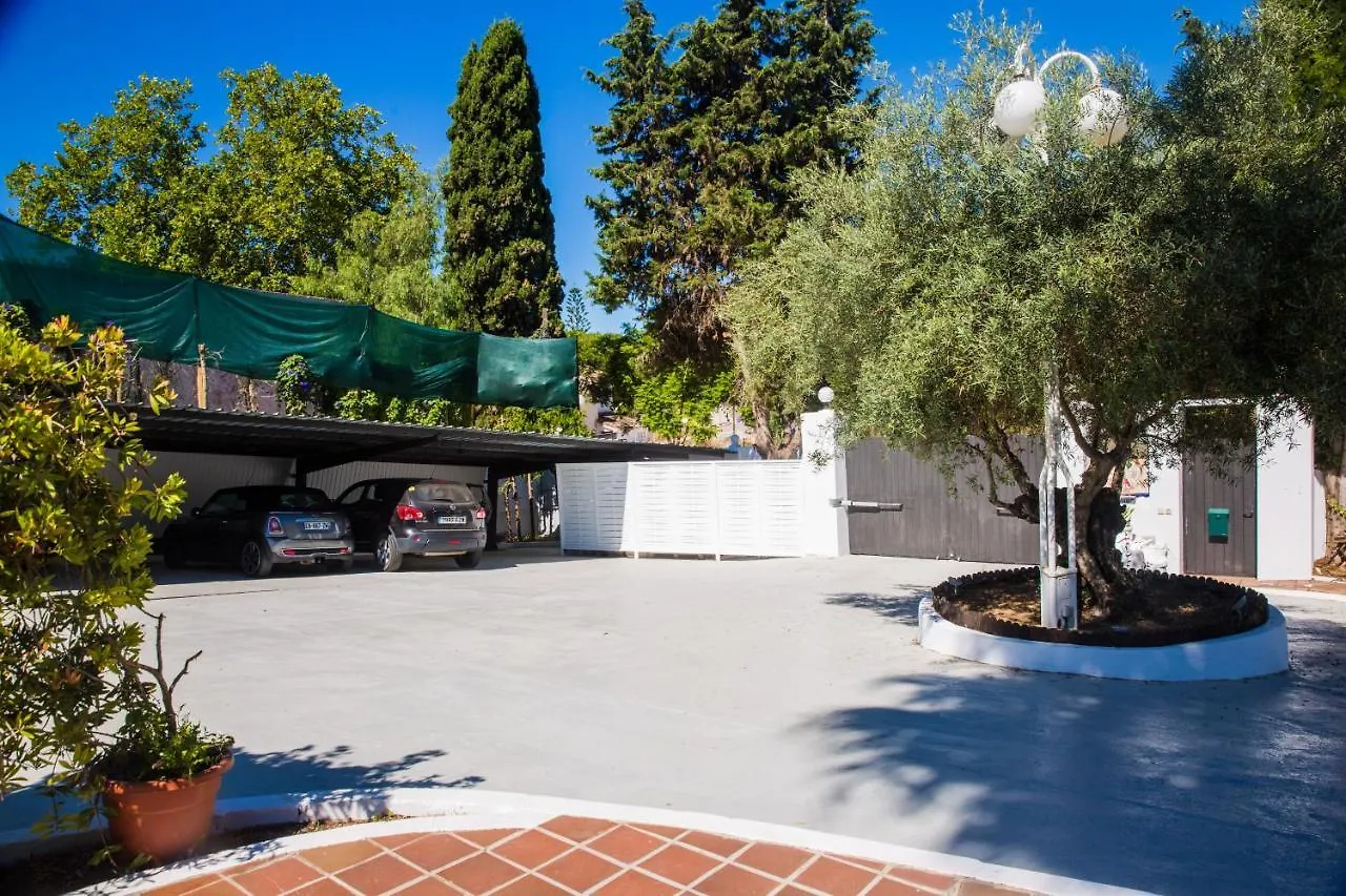 Aparthotel Suites Of Villa Gatsby Marbella